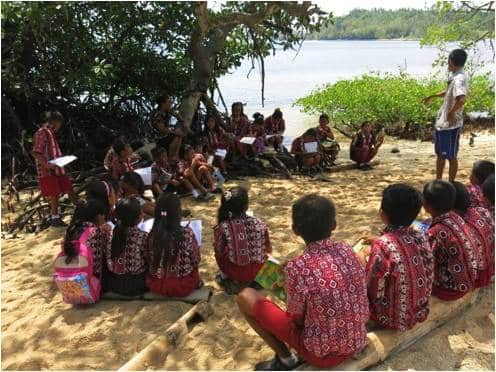 Séance de sensibilisation dans une école de Talise © Yapeka