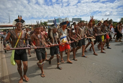 bolsonaro peuples autochtones bresil