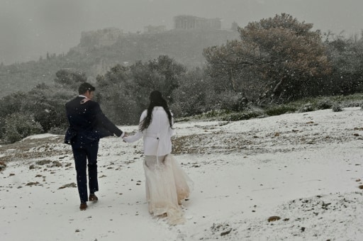 Grèce Athènes Neige chute temperature basse hiver
