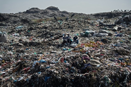 Dandora Kenya Nairobi déchets pollution plastique