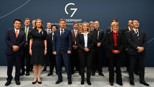 g7 fossiles