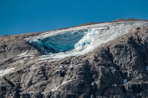 Glacier effondré en Italie : Rome met en cause le réchauffement climatique