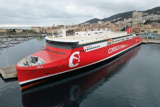 bateau Corsica Linea au gaz naturel liquéfié
