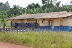 école du village de Massaha, dans le nord-est du Gabon