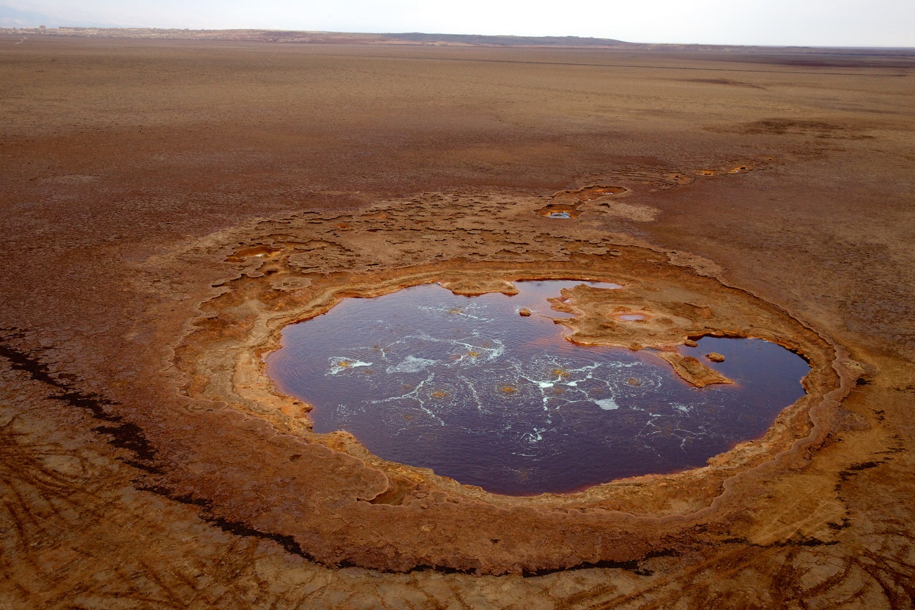 De la privatisation de l’eau à la privation de droits fondamentaux, le ...