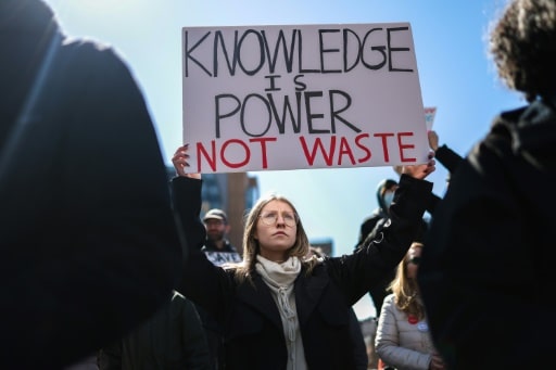 etats unis site internet données climat bataille préservation connaissances