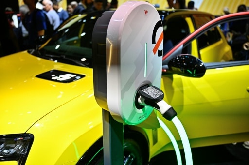 Renault borne de rechargement électrique